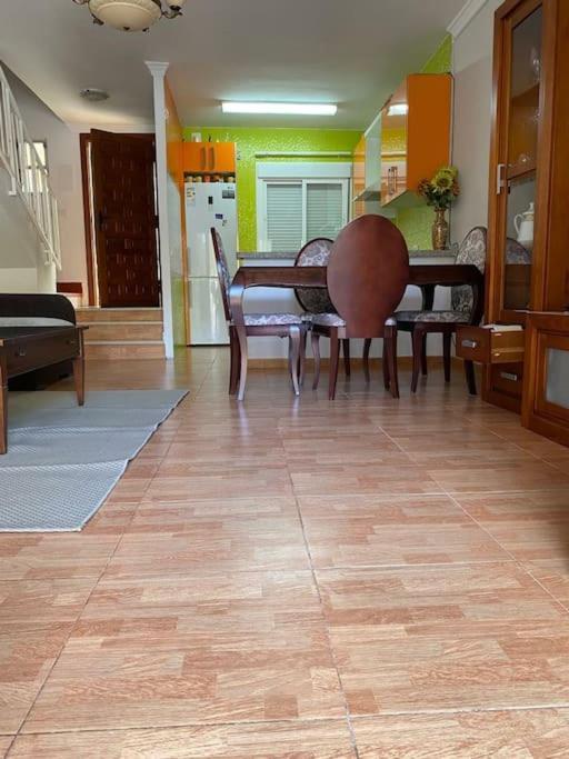Chalet Adosado Corta Temporada 2 Dormitorios Benalmádena Exteriér fotografie