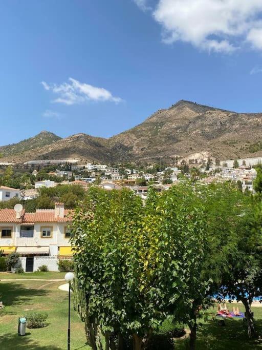 Chalet Adosado Corta Temporada 2 Dormitorios Benalmádena Exteriér fotografie