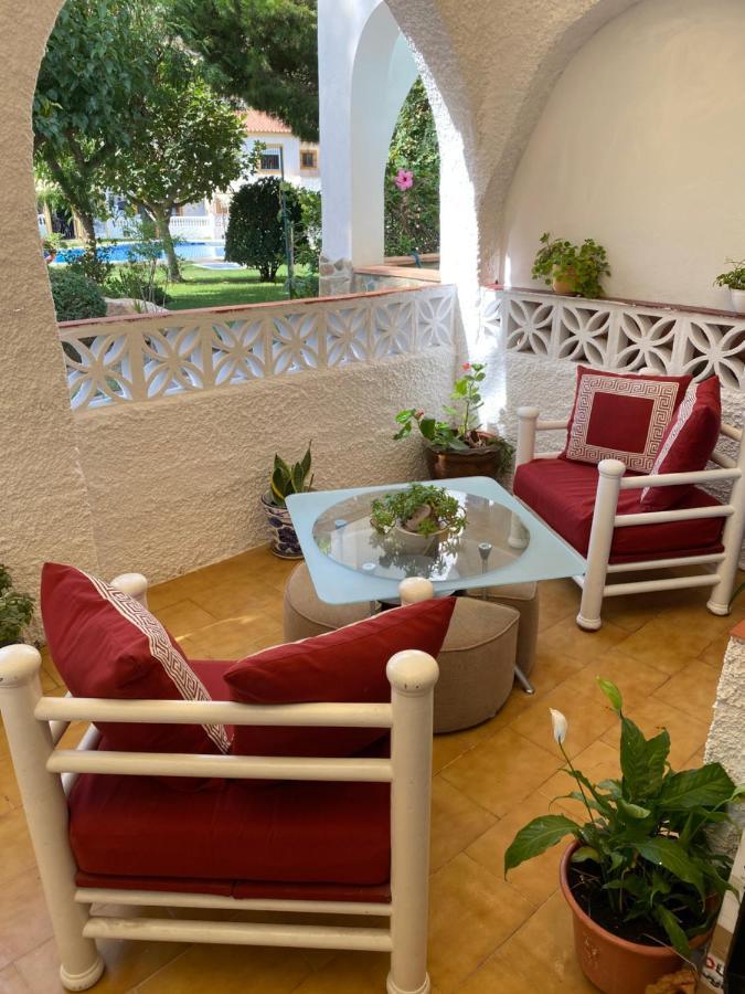 Chalet Adosado Corta Temporada 2 Dormitorios Benalmádena Exteriér fotografie